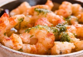 A bowl of prawns.